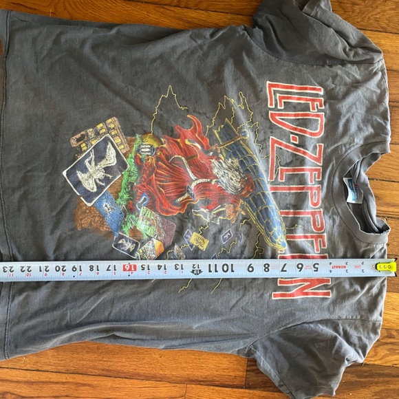 Vintage 80s LED ZEPPELIN T-Shirt - Picture 9 of 11